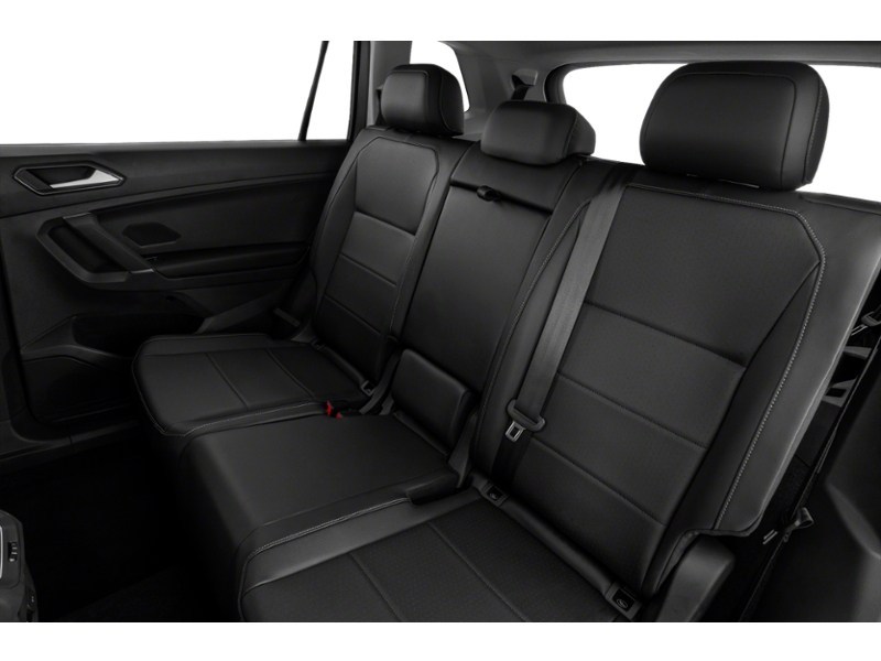 2020 Volkswagen Tiguan Comfortline 4MOTION | Low KM's Interior Shot 5