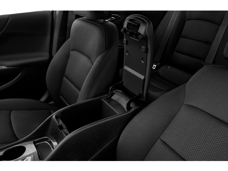 2022 Chevrolet Malibu 4dr Sdn LS w/1LS Interior Shot 7