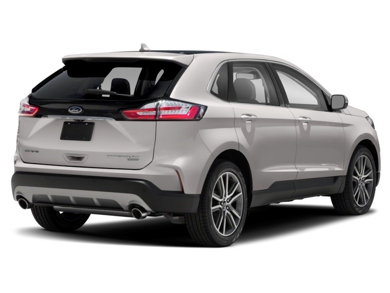 2020 Ford Edge Titanium AWD Exterior Shot 2