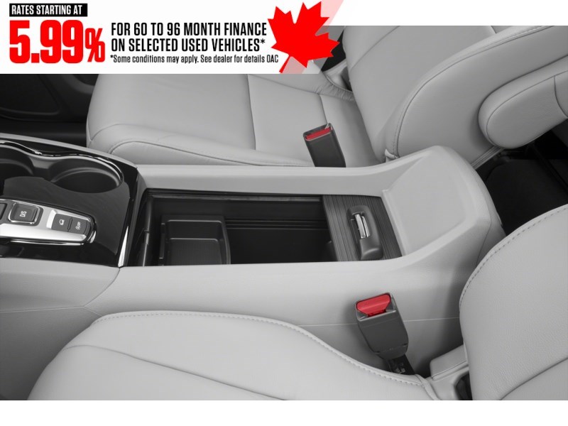 2021 Honda Pilot Touring 8-Passenger AWD Exterior Shot 11