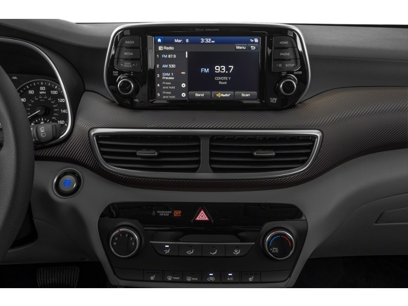 2021 Hyundai Tucson Preferred FWD Interior Shot 2