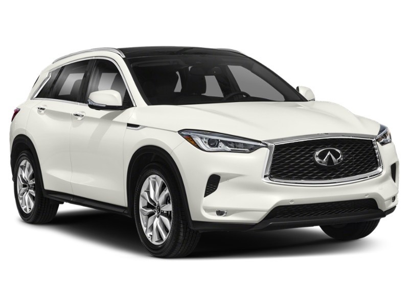 2019 INFINITI QX50 LUXE AWD Exterior Shot 8