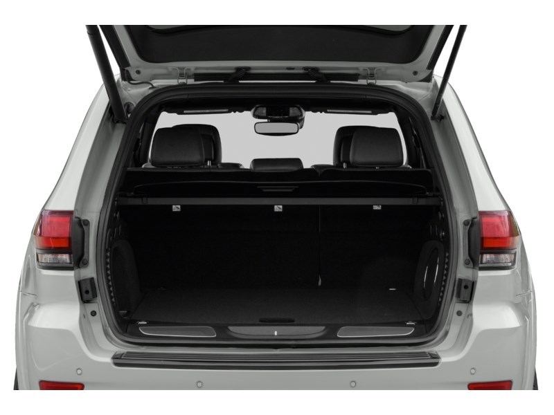 2021 Jeep Grand Cherokee SRT 4x4 Exterior Shot 4