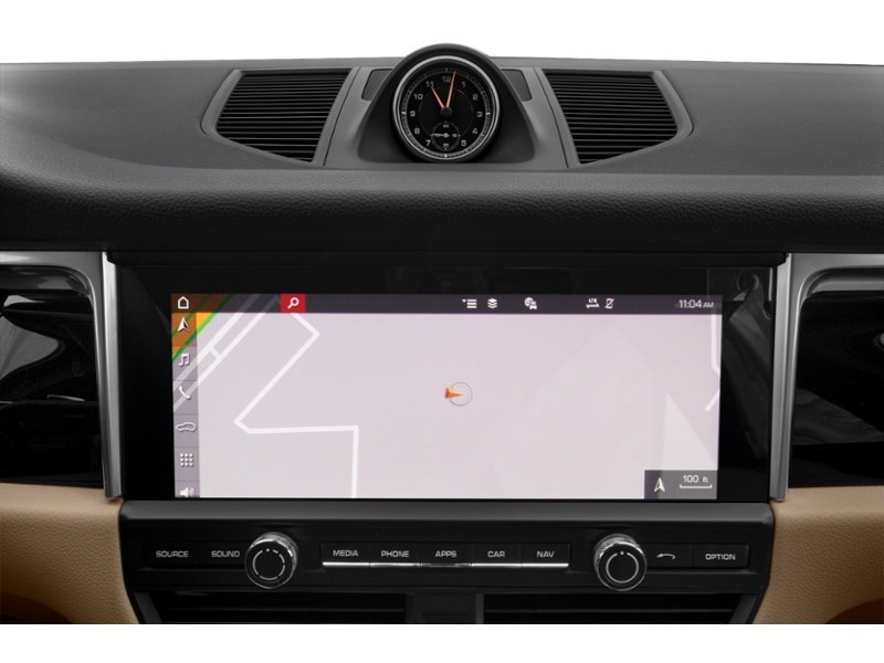 2021 Porsche Macan S Interior Shot 8