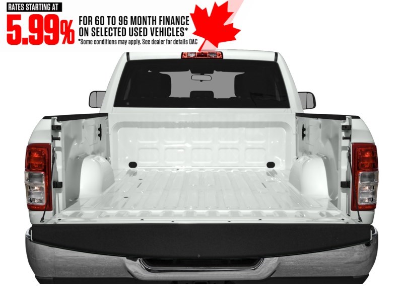 2022 RAM 2500 Big Horn 4x4 Crew Cab 6'4" Box Exterior Shot 4