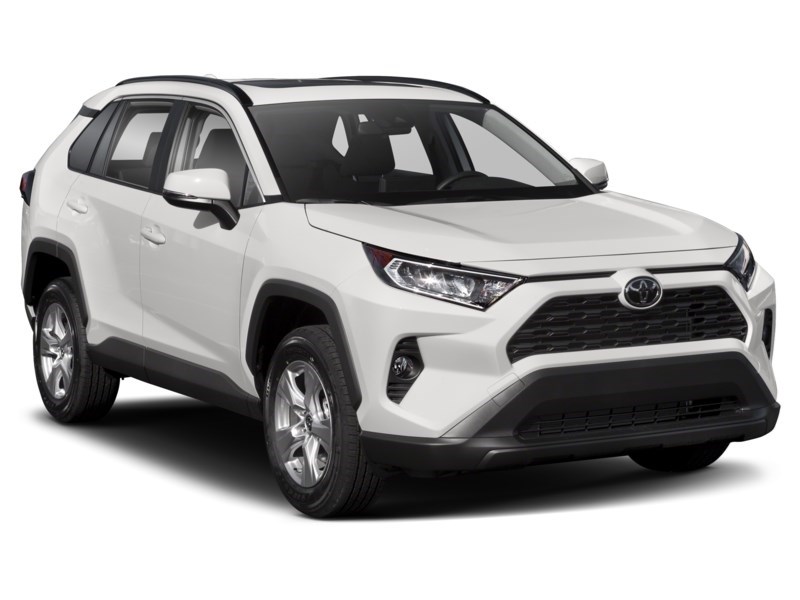 2021 Toyota RAV4 XLE AWD Exterior Shot 8