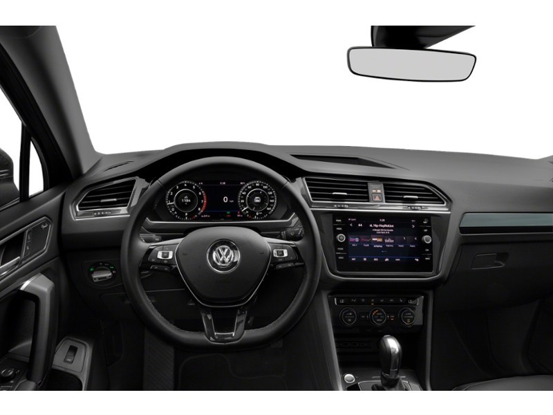 2019 Volkswagen Tiguan Highline 4MOTION Interior Shot 3