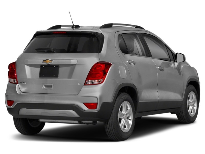 2021 Chevrolet Trax FWD 4dr LT Exterior Shot 2