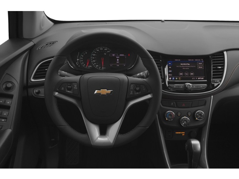 2021 Chevrolet Trax FWD 4dr LT Interior Shot 3