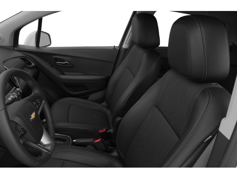 2021 Chevrolet Trax FWD 4dr LT Interior Shot 4