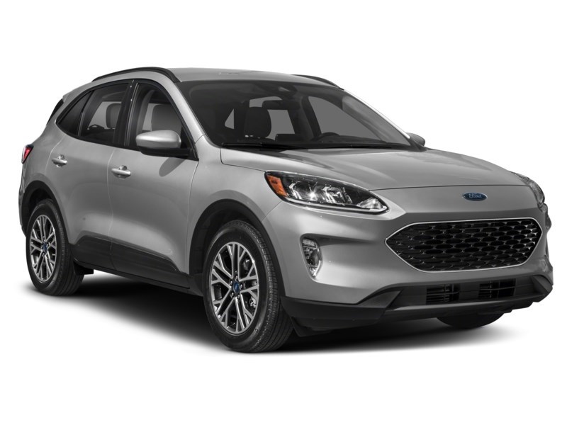 2022 Ford Escape SEL AWD Exterior Shot 8