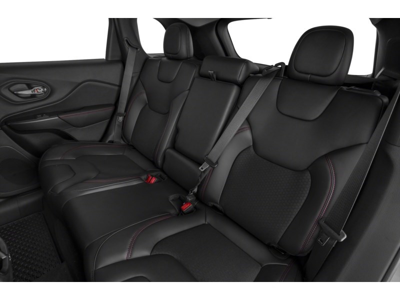 2019 Jeep Cherokee Trailhawk 4x4 Interior Shot 5