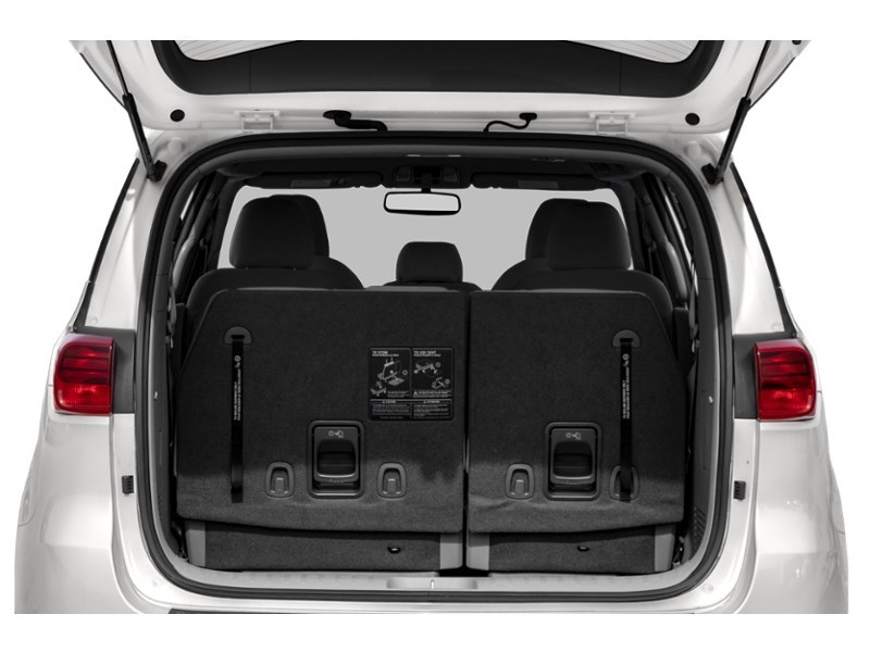 2019 Kia Sedona LX FWD Exterior Shot 4