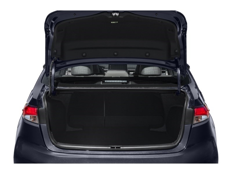 2020 Toyota Corolla XLE CVT Exterior Shot 4