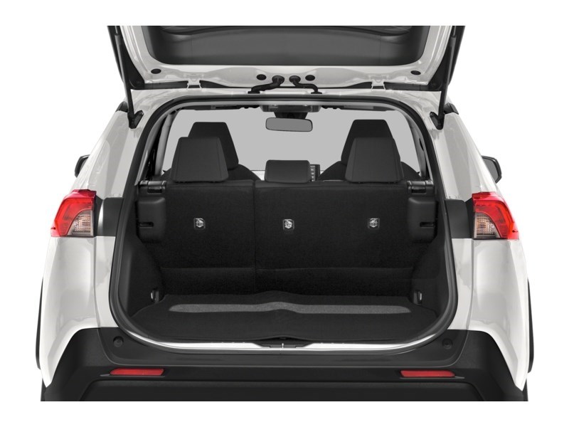 2019 Toyota RAV4 AWD LE Exterior Shot 4