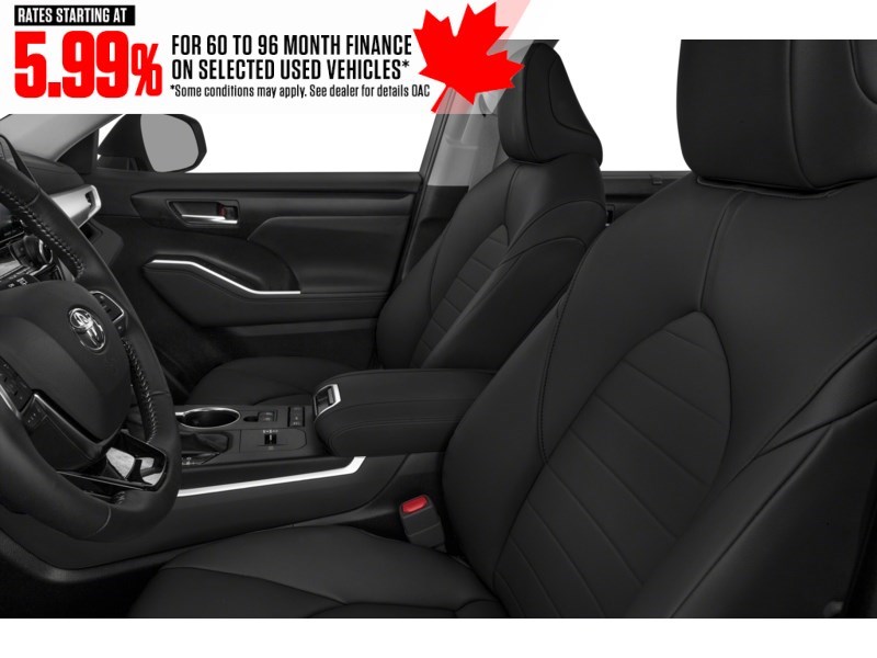 2021 Toyota Highlander XLE AWD Interior Shot 4