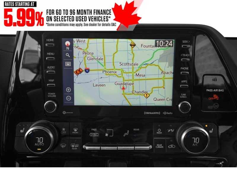 2021 Toyota Highlander XLE AWD Interior Shot 8