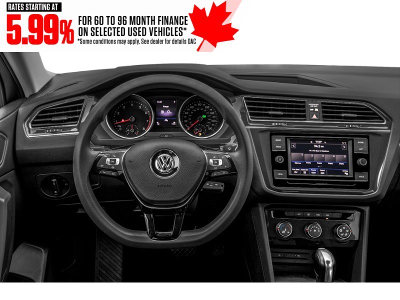 2020 Volkswagen Tiguan Trendline 4MOTION Interior Shot 3