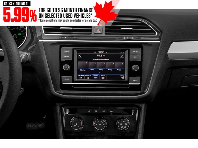2020 Volkswagen Tiguan Trendline 4MOTION Interior Shot 2