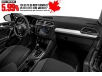 2020 Volkswagen Tiguan Trendline 4MOTION Interior Shot 1