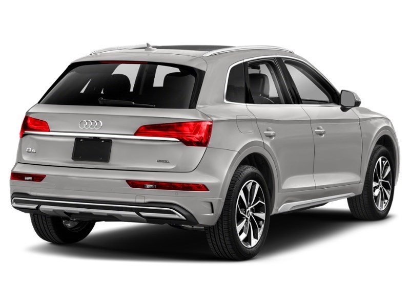 2022 Audi Q5 45 Technik Exterior Shot 2