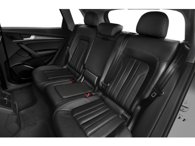2022 Audi Q5 45 Technik Interior Shot 5