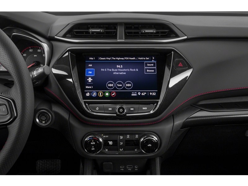 2023 Chevrolet Trailblazer AWD 4dr RS Interior Shot 2