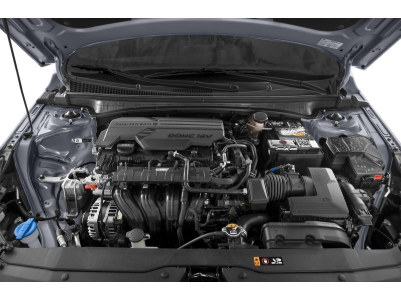 2023 Hyundai Elantra Luxury IVT Exterior Shot 3