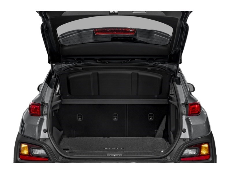 2021 Hyundai Kona 2.0L Essential FWD Exterior Shot 5