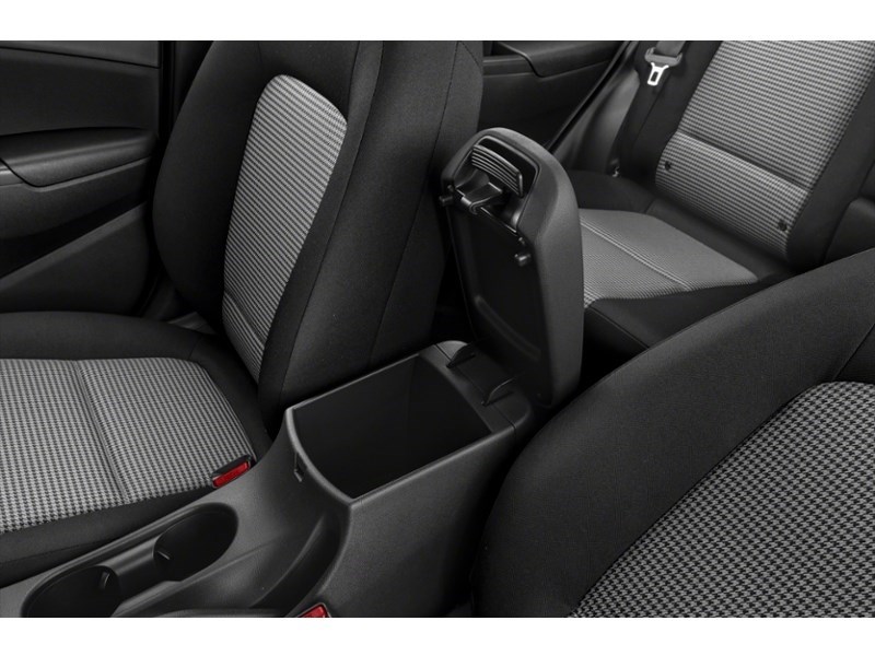 2020 Hyundai Kona 2.0L Luxury AWD Interior Shot 7