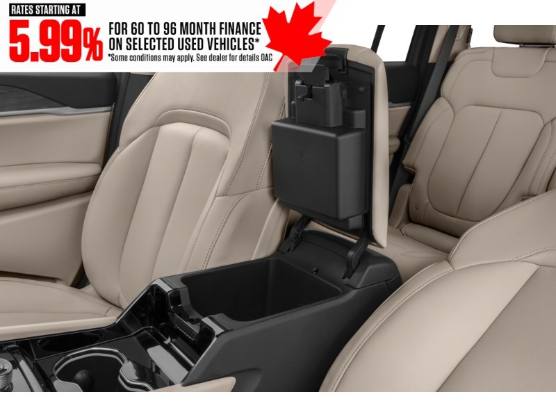 2021 Jeep Grand Cherokee L Limited 4x4 Interior Shot 7