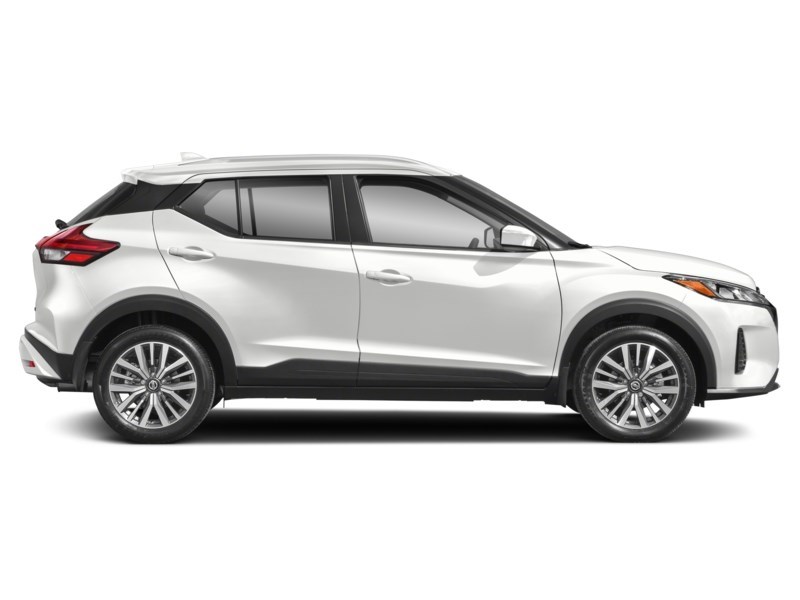 2021 Nissan Kicks SV FWD Exterior Shot 10