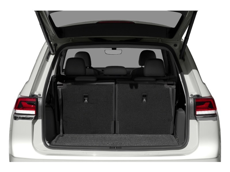 2021 Volkswagen Atlas Comfortline 2.0 TSI 4MOTION Exterior Shot 4