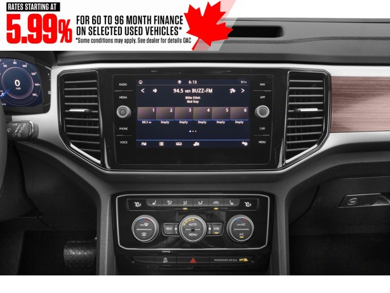 2022 Volkswagen Atlas Highline 3.6 FSI 4MOTION Interior Shot 2