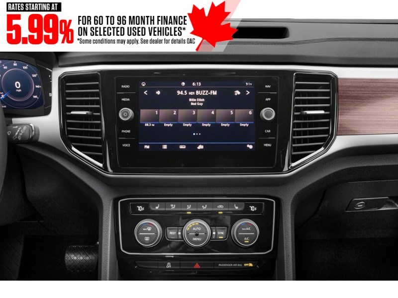 2023 Volkswagen Atlas Highline 3.6 FSI 4MOTION Interior Shot 2