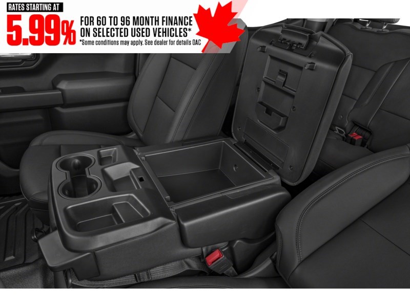 2022 GMC Sierra 1500 4WD Crew Cab 147" SLE Interior Shot 7