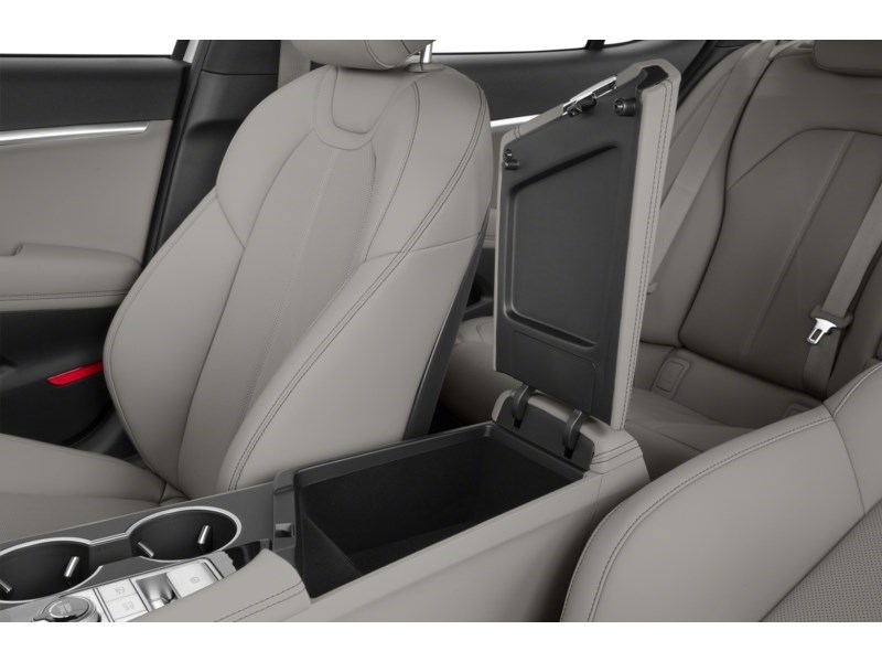 2023 Genesis G70 2.0T Prestige Interior Shot 7