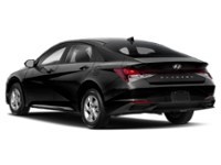 2022 Hyundai Elantra Essential Manual Exterior Shot 9
