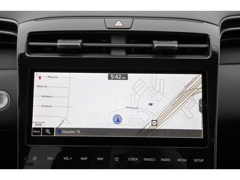 2024 Hyundai Tucson Trend AWD Interior Shot 8