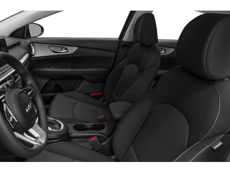 2023 Kia Forte LX IVT Interior Shot 4