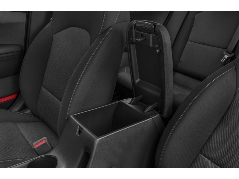 2023 Kia Forte LX IVT Interior Shot 7