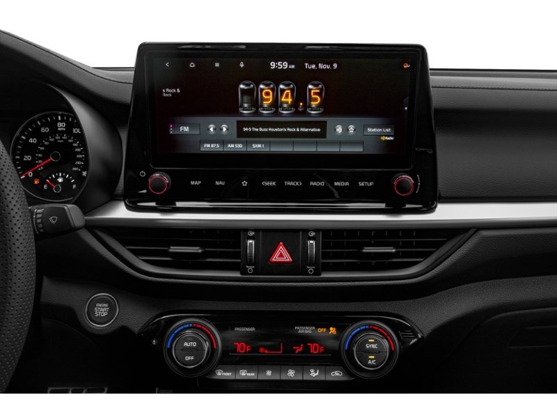 2022 Kia Forte EX IVT Interior Shot 2