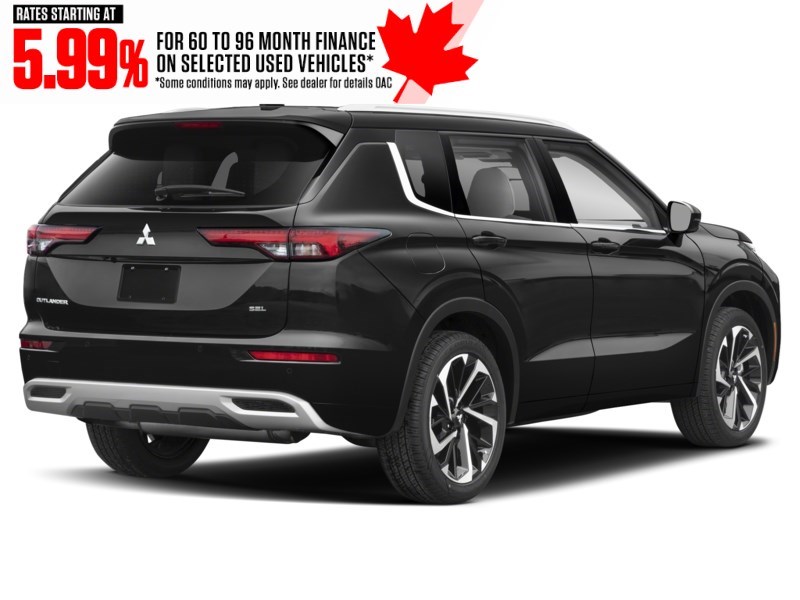 2023 Mitsubishi Outlander SEL S-AWC Exterior Shot 2