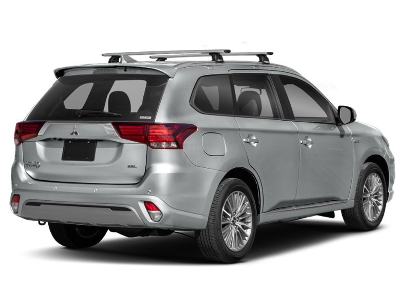 2022 Mitsubishi Outlander Plug-In Hybrid SE S-AWC Exterior Shot 2