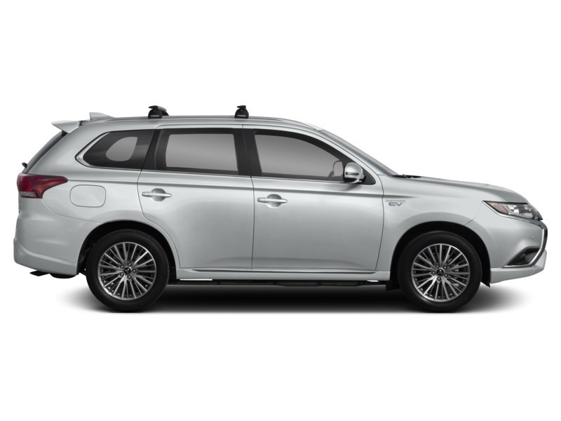 2022 Mitsubishi Outlander Plug-In Hybrid Black Edition S-AWC Exterior Shot 10