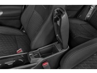 2023 Nissan Kicks SV FWD Interior Shot 7