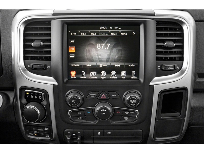 2022 RAM 1500 Classic SLT 4x4 Crew Cab 5'7" Box Interior Shot 2