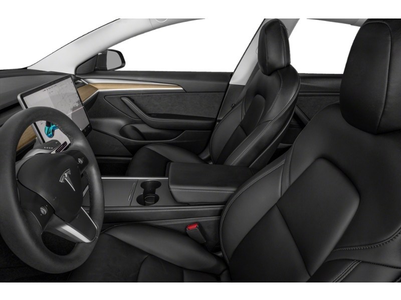 2022 Tesla Model 3 RWD Interior Shot 4