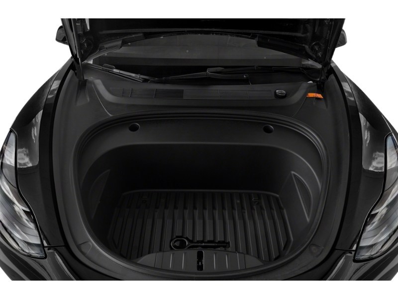 2022 Tesla Model 3 RWD Exterior Shot 3