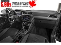 2024 Volkswagen Tiguan Comfortline 4MOTION Interior Shot 1